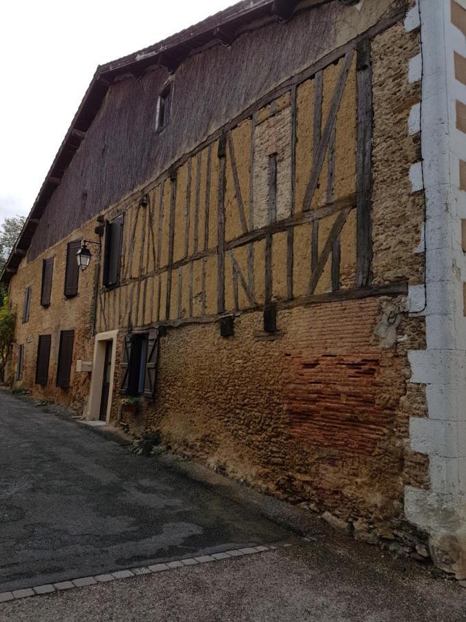 Cudoille Bed & Breakfast Armous-et-Cau Exterior photo